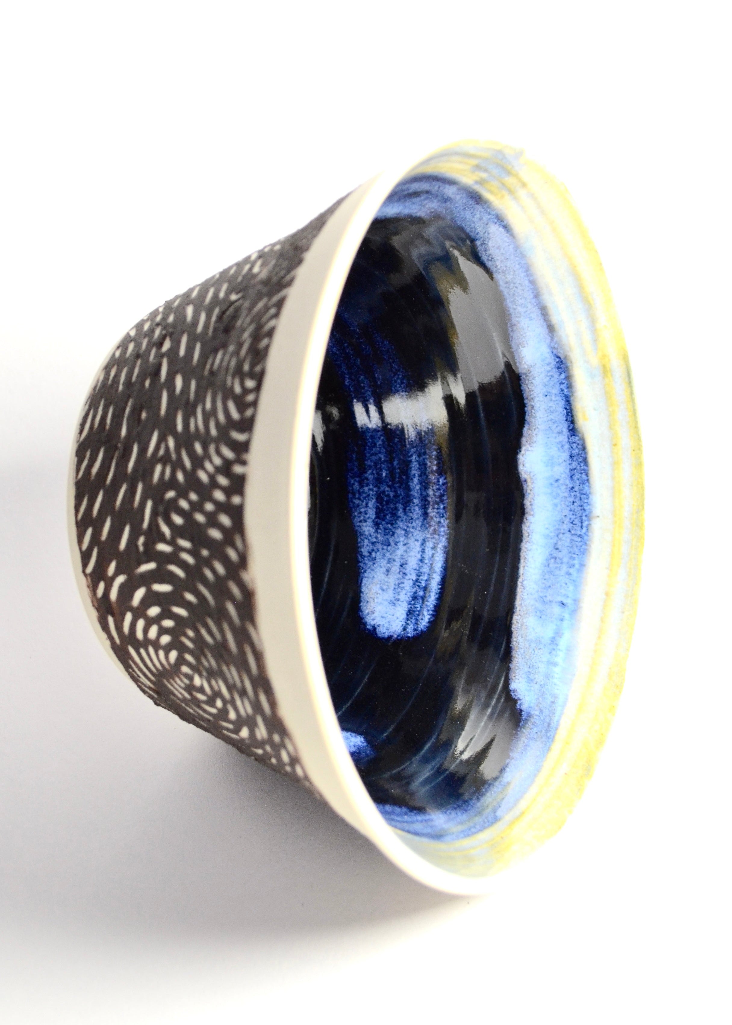 Flow Medium Bowl
